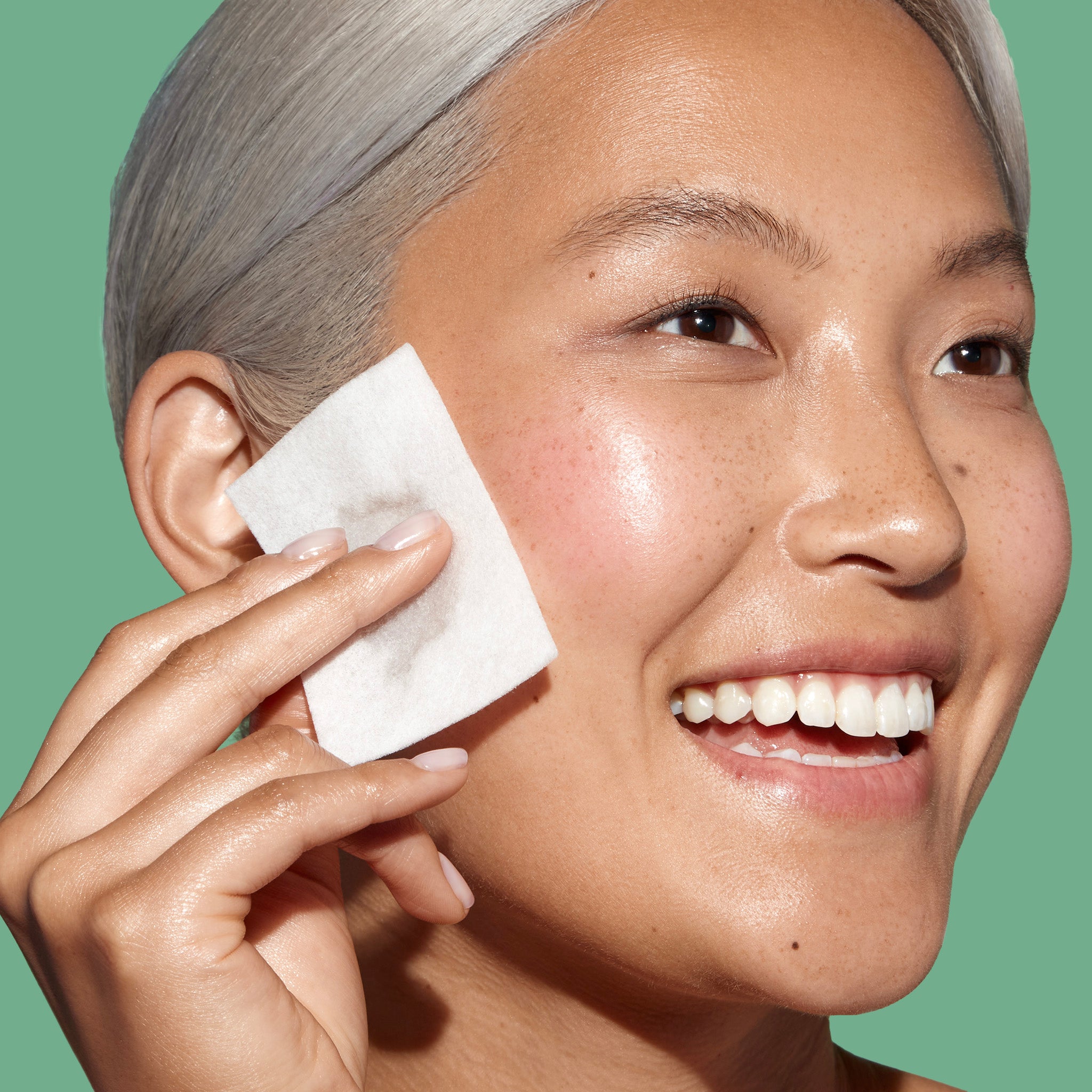 Miracle Clear Clarifying Toner E1